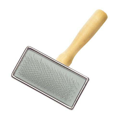 ARTERO Slicker Brush with Wooden Handle (4 Sizes)
